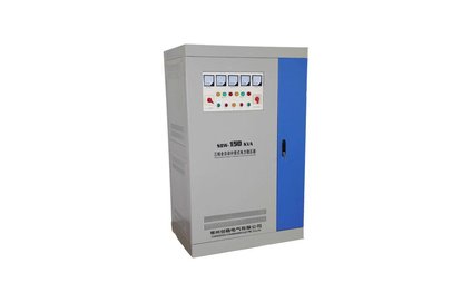 補償式三相穩壓器